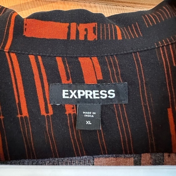 Express Short Sleeve Fun Geometric Patterned Shirt Size XL - Picture 3 of 5